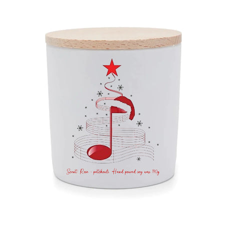 Natural soy aromatic candle with wooden lid - music notes christmas tree 05